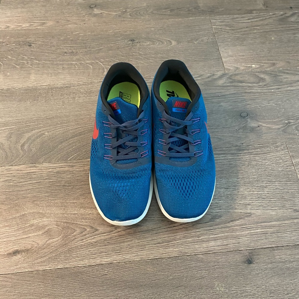 Men’s Nike Running Shoea